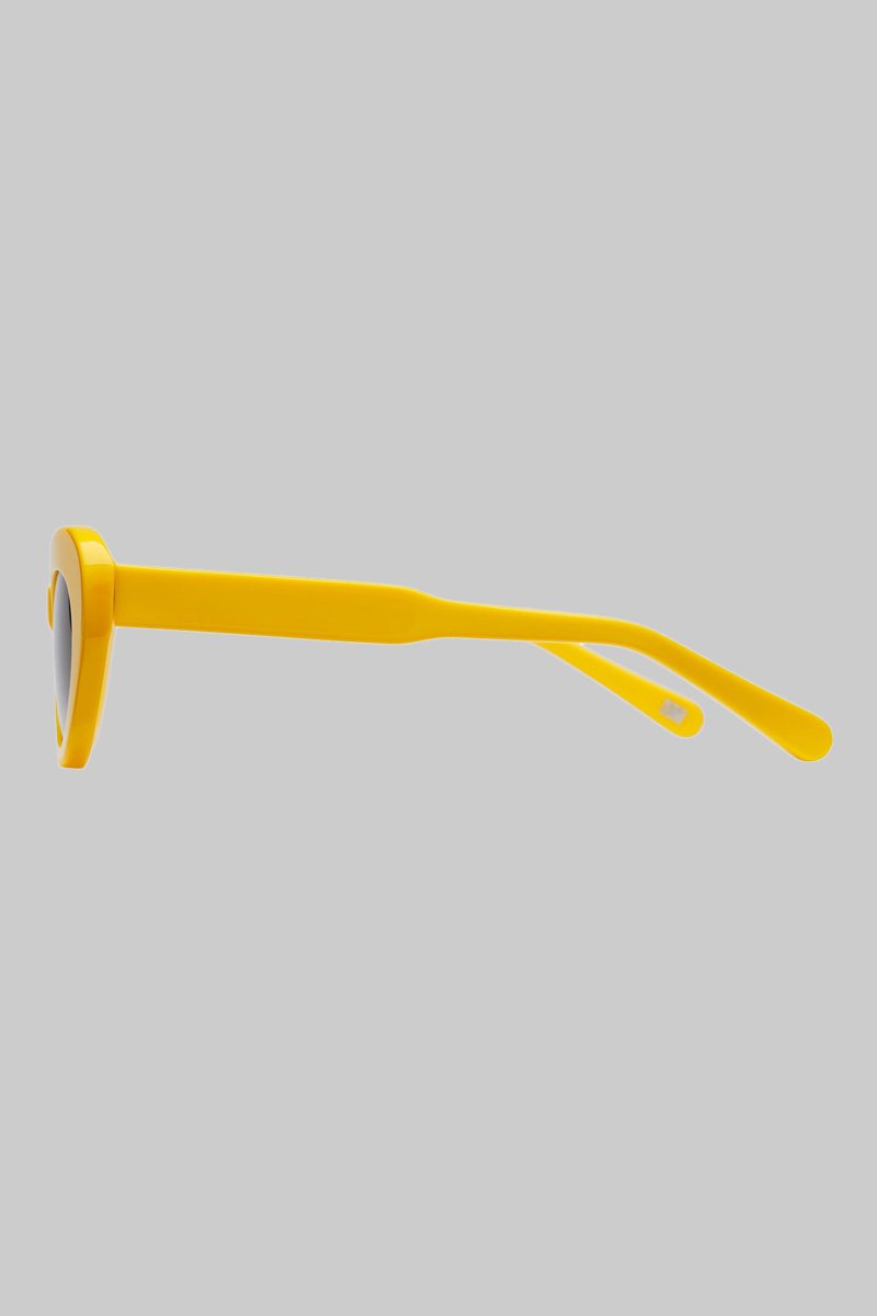 Tiger Mom Sunglasses / Yellow