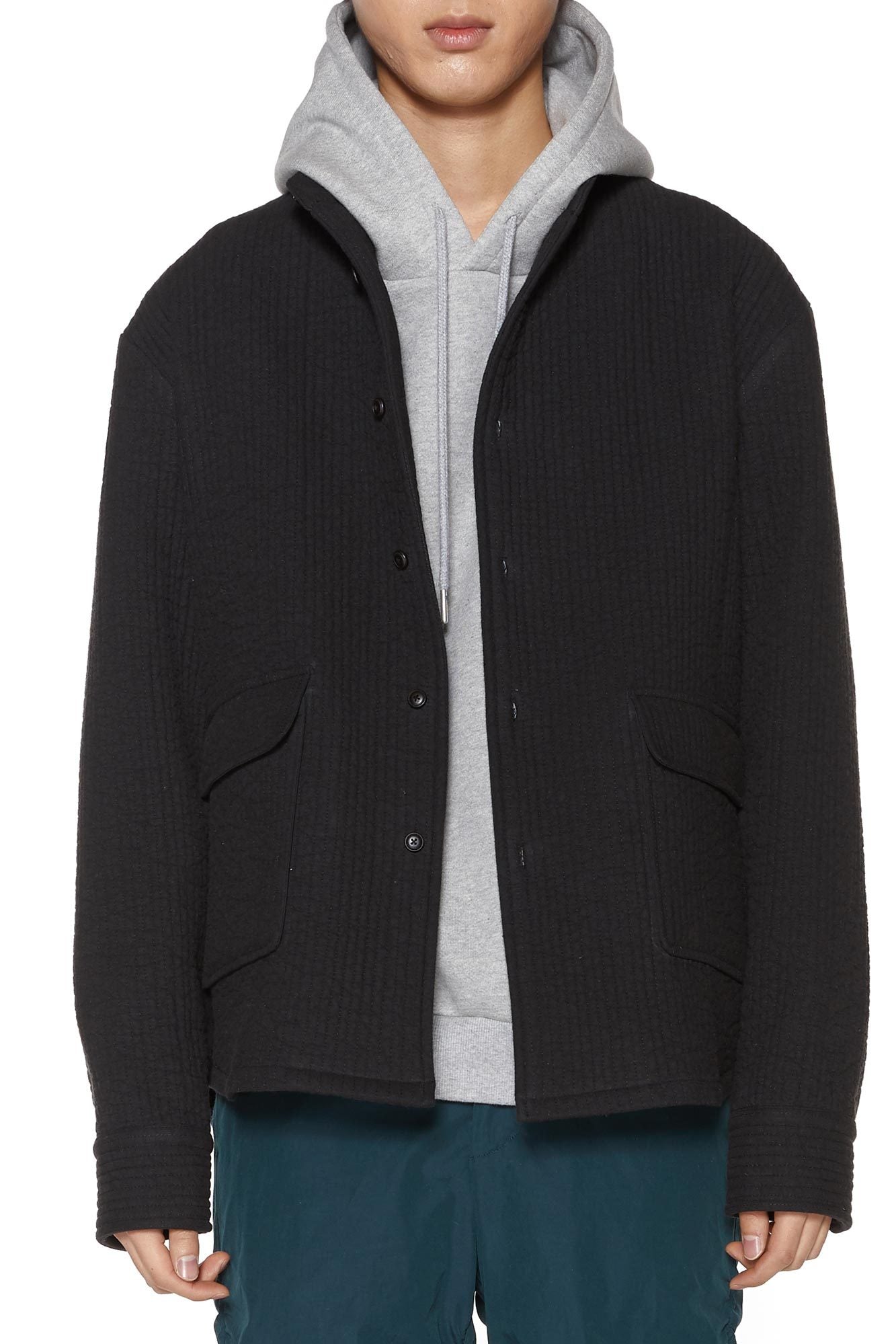 Nubi Monk Shirt / Black